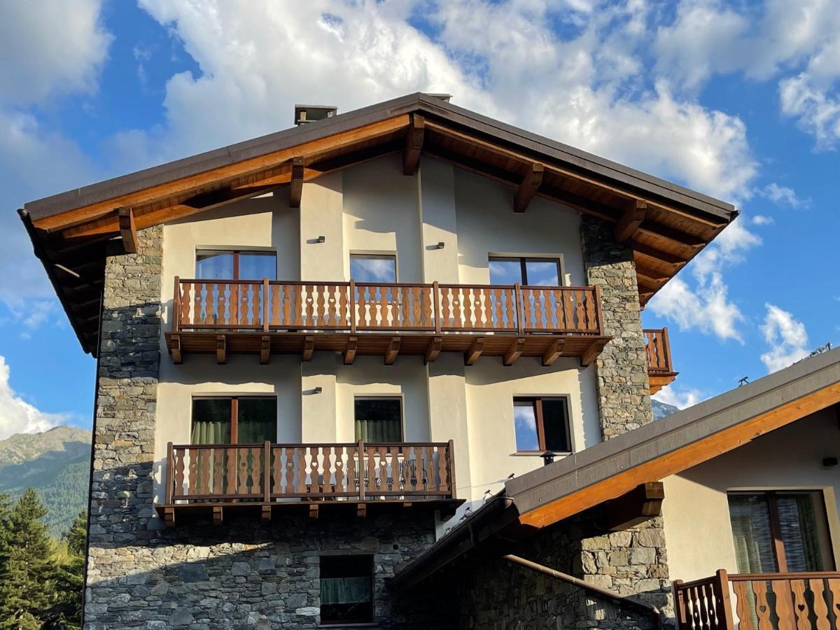 Appartamento Maison Blanche La Salle Bagian luar foto